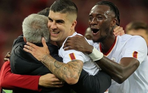 开云-金州勇士训练开放日，国际比赛日刷新队史纪录引欢呼，意大利杯在即，阵容厚度经受考验的简单介绍