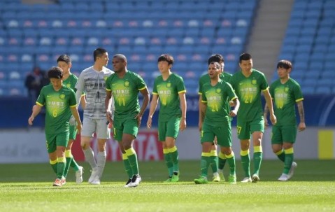 开云体育-关于北京国安训练开放日；集结日更衣室发声引观众欢呼；NBA常规赛在即；赛季目标并未改变的信息