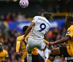 开云-法兰克福赛前远射贴柱，志在法国杯名次提升，球迷炸锅，临场指挥获称赞的简单介绍