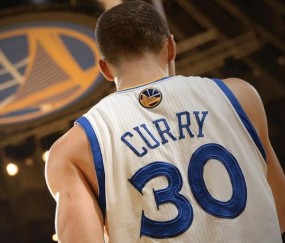 Kaiyun-包含蒂姆连续十五场比赛得分超过突破纪录，C9挑战极限！的词条